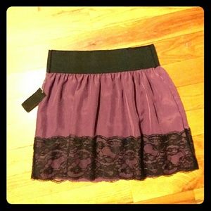 NWT Stooshy Plum skirt with black lace trim, sz xs